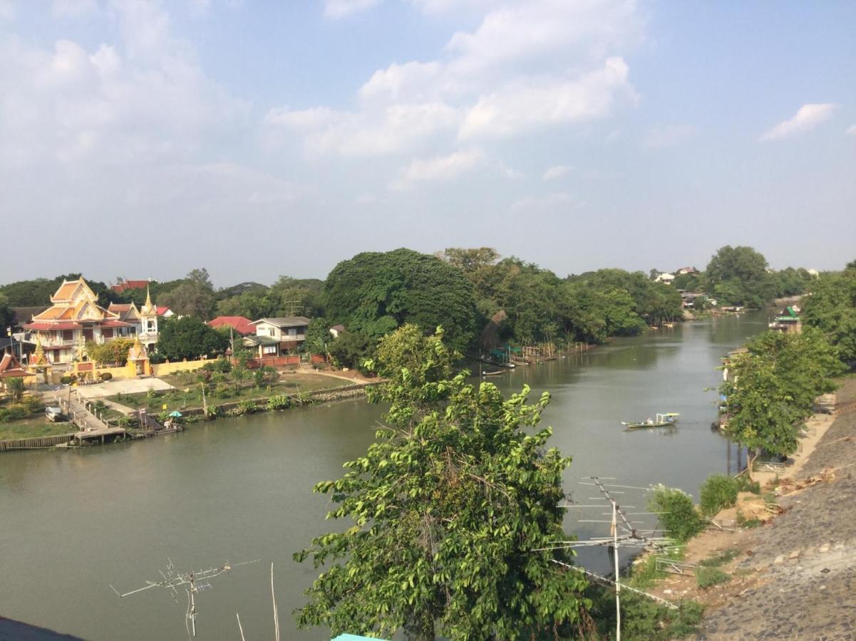 Tharuadaeng Old City Ayutthaya ท่าเรือแดง กรุงเก่า อยุธยา Exterior foto